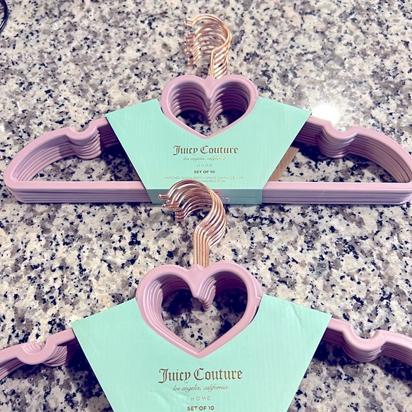 Juicy Couture Hangers - Picture 9 of 14